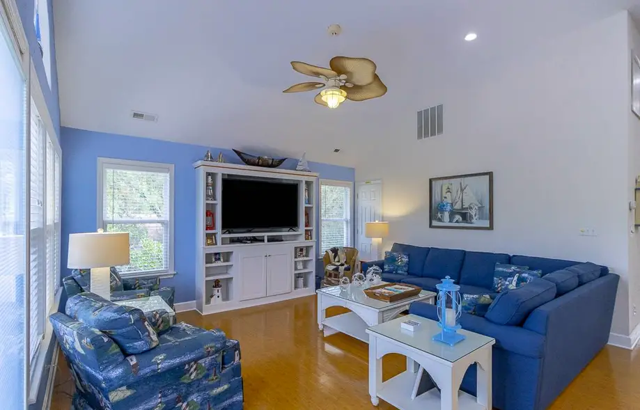 Lighthouse Way 357-A