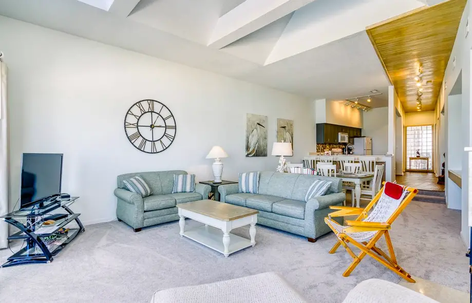 Ocean Hideaway CRS-301
