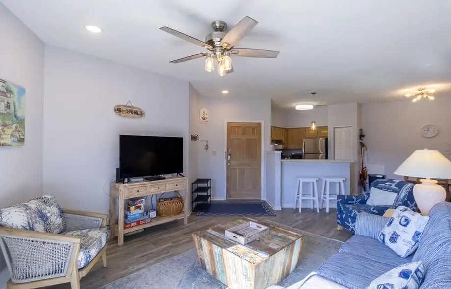 Coastal Condo SDV-103