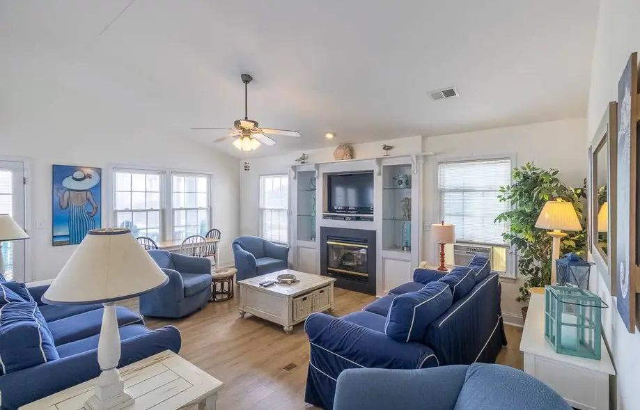 A Long Family Vacation 402