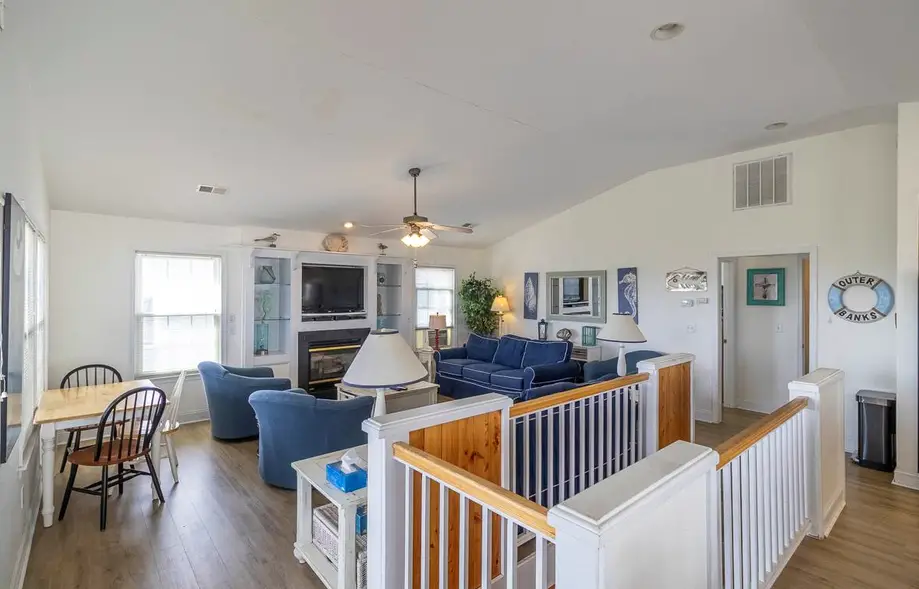 A Long Family Vacation 402