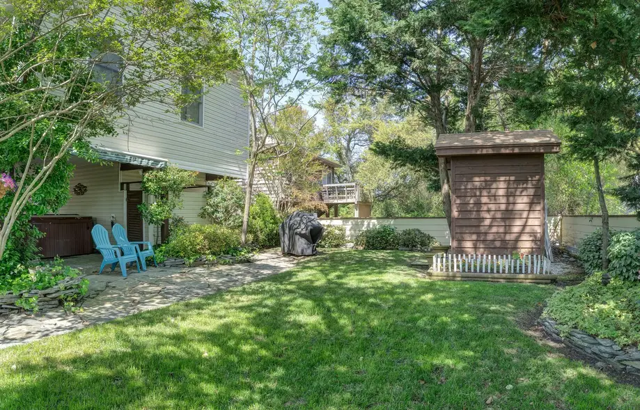 5138 - Wylie's Beach Oasis